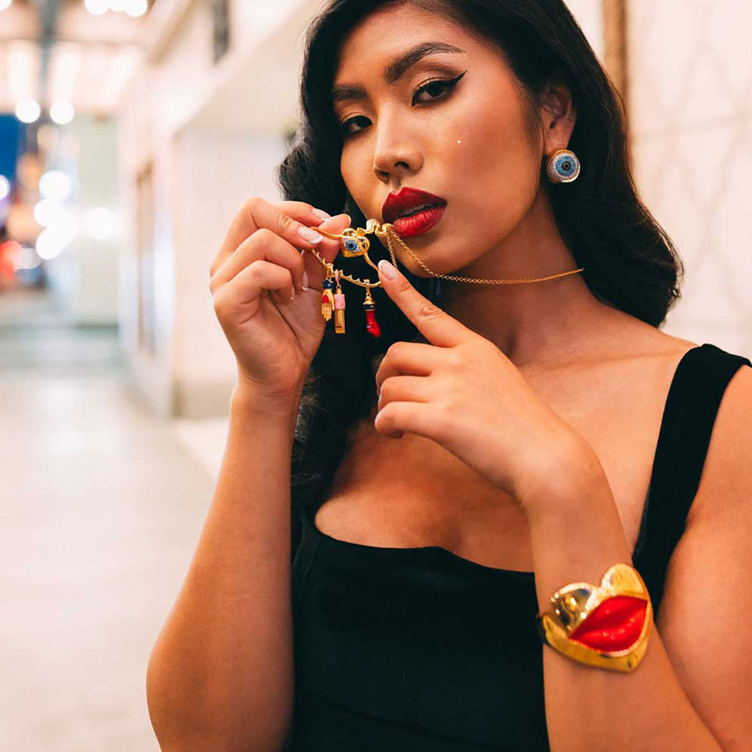 Love Lips Rouge Cuff
