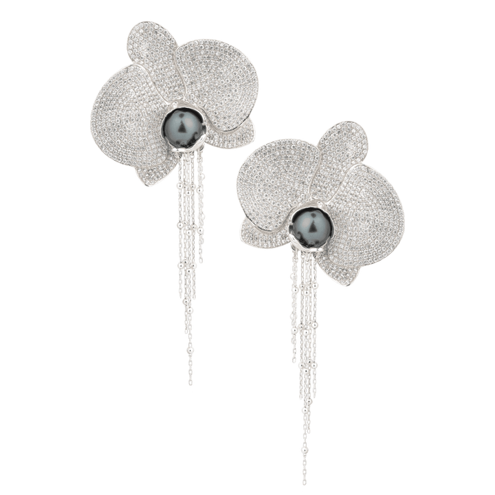 Orchid-shaped earrings with tahitian pearls and silver chains 